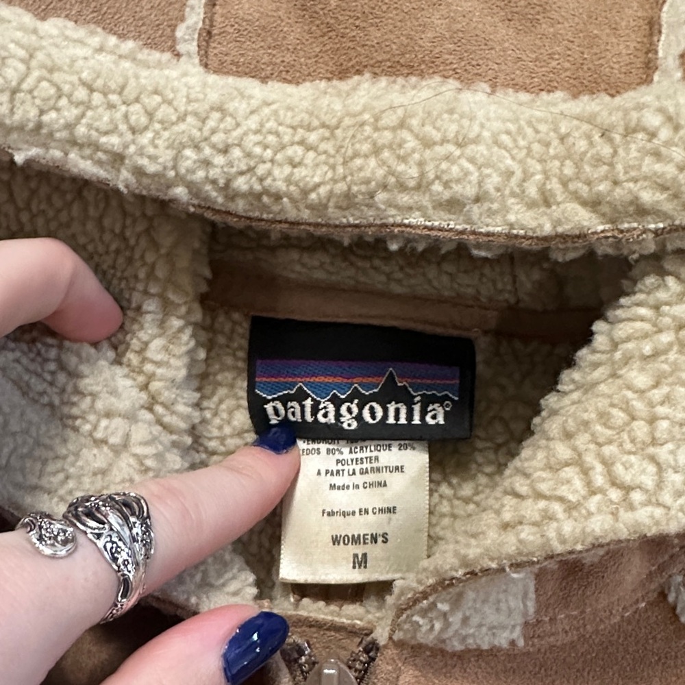 Patagonia Women’s Shearling Fleece Hoody‎ - Picture 7 of 11